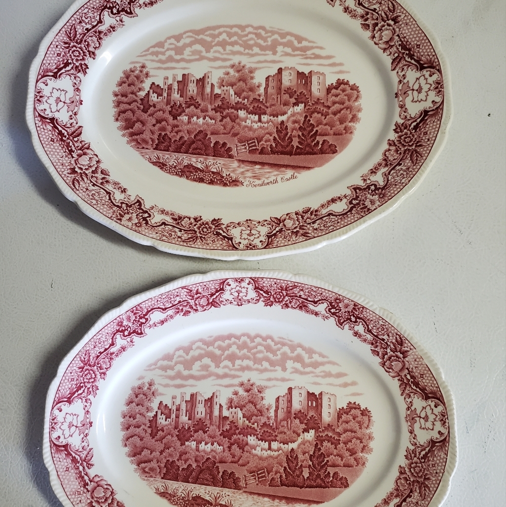 Two Royal Swan Trays